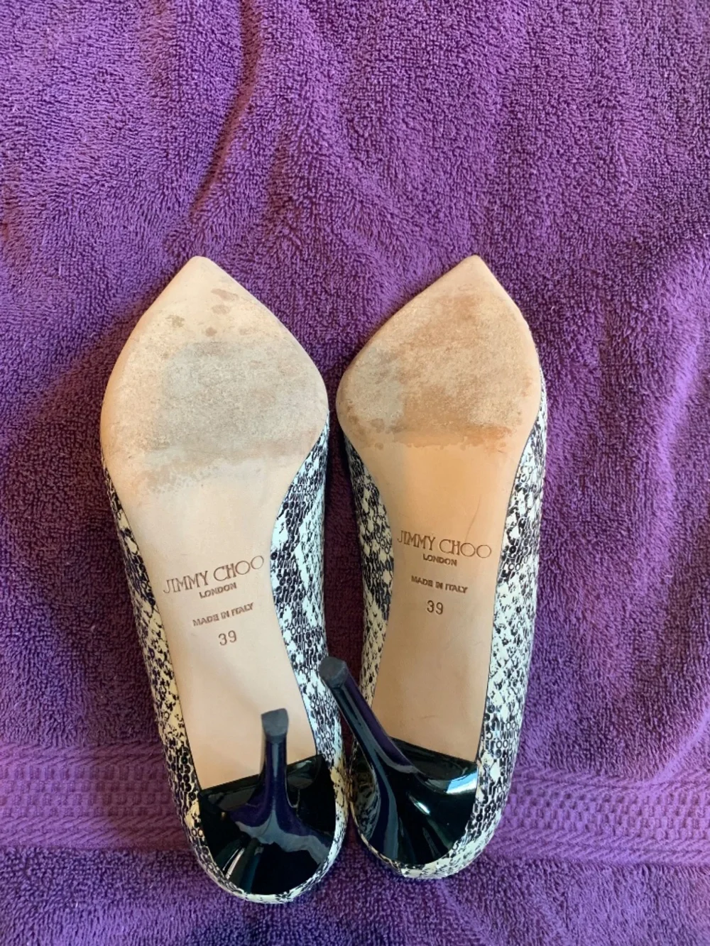 Jimmy Choo Cream/Black Snakeprint/Leather Pumps sz 39